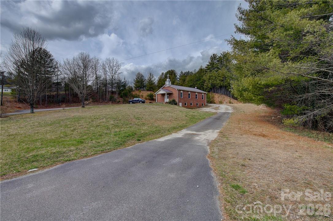 main property photo 4
