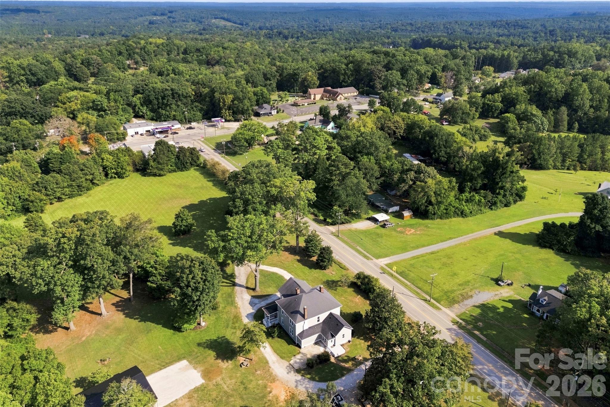 main property photo 37