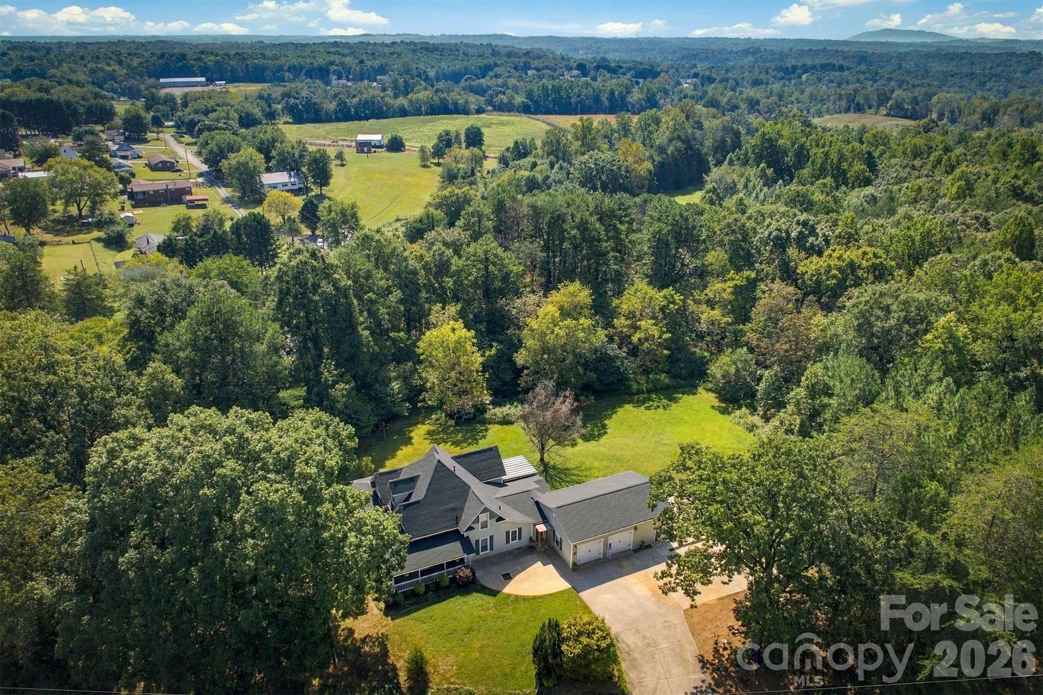 main property photo 35