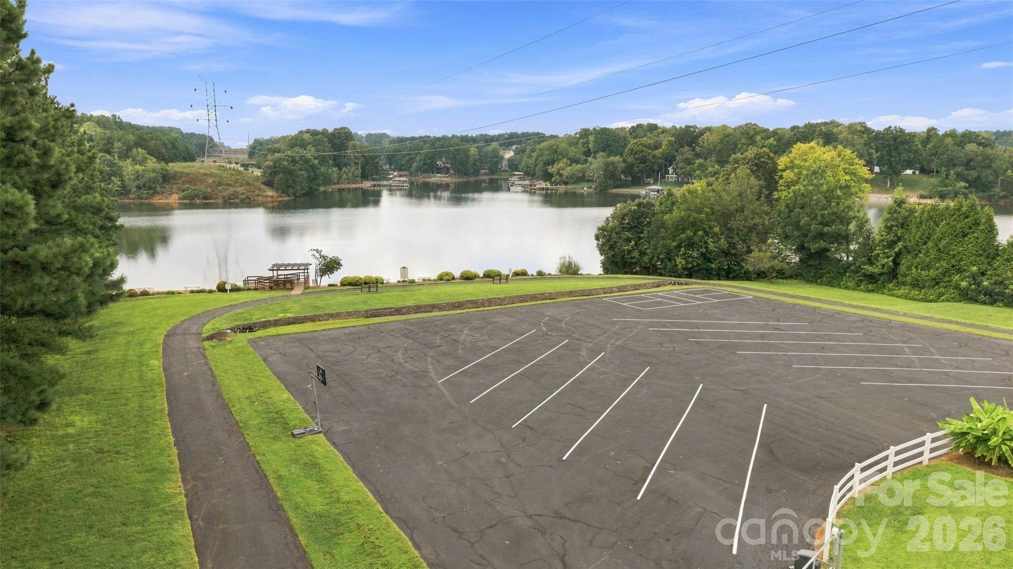 main property photo 34