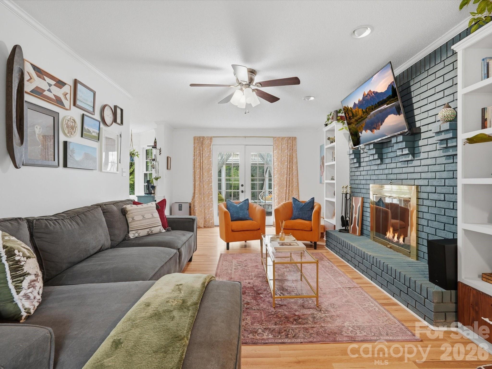 main property photo 18