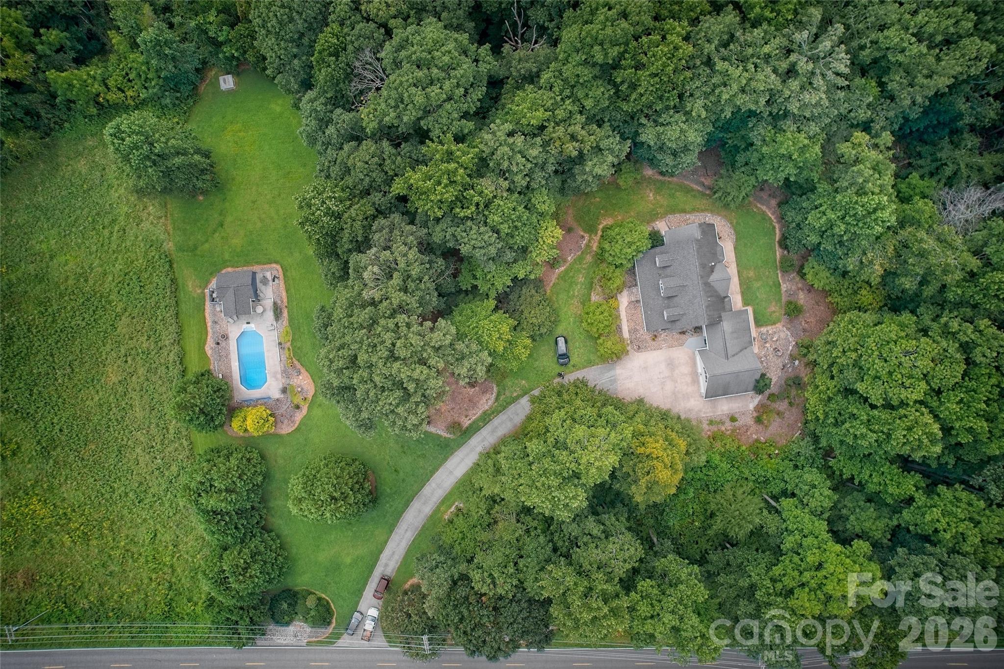 main property photo 43