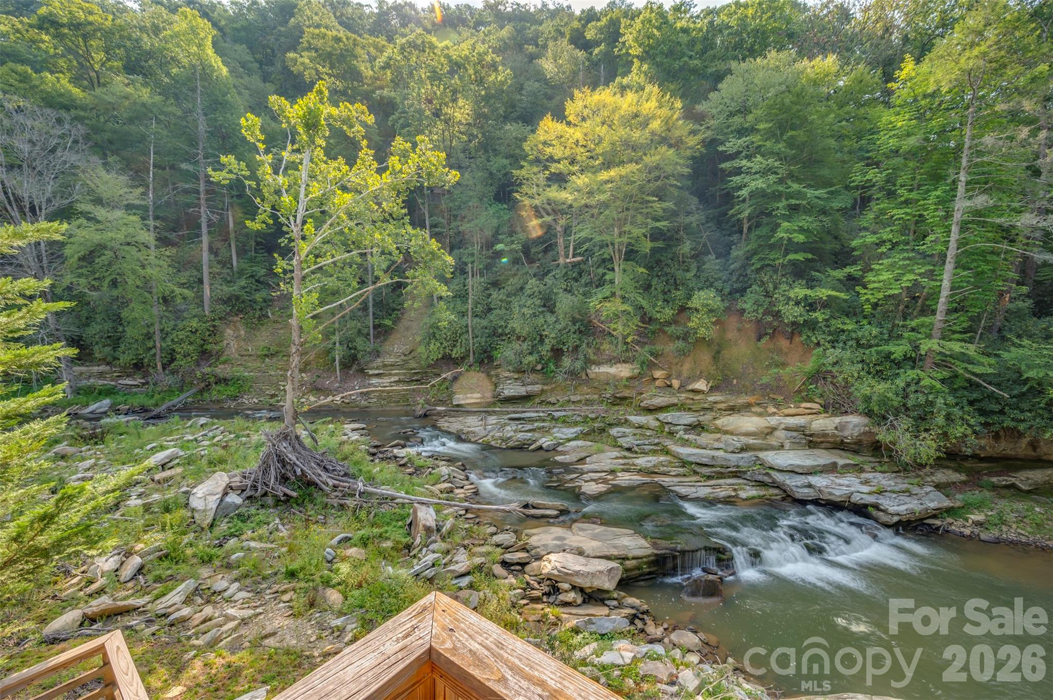main property photo 23
