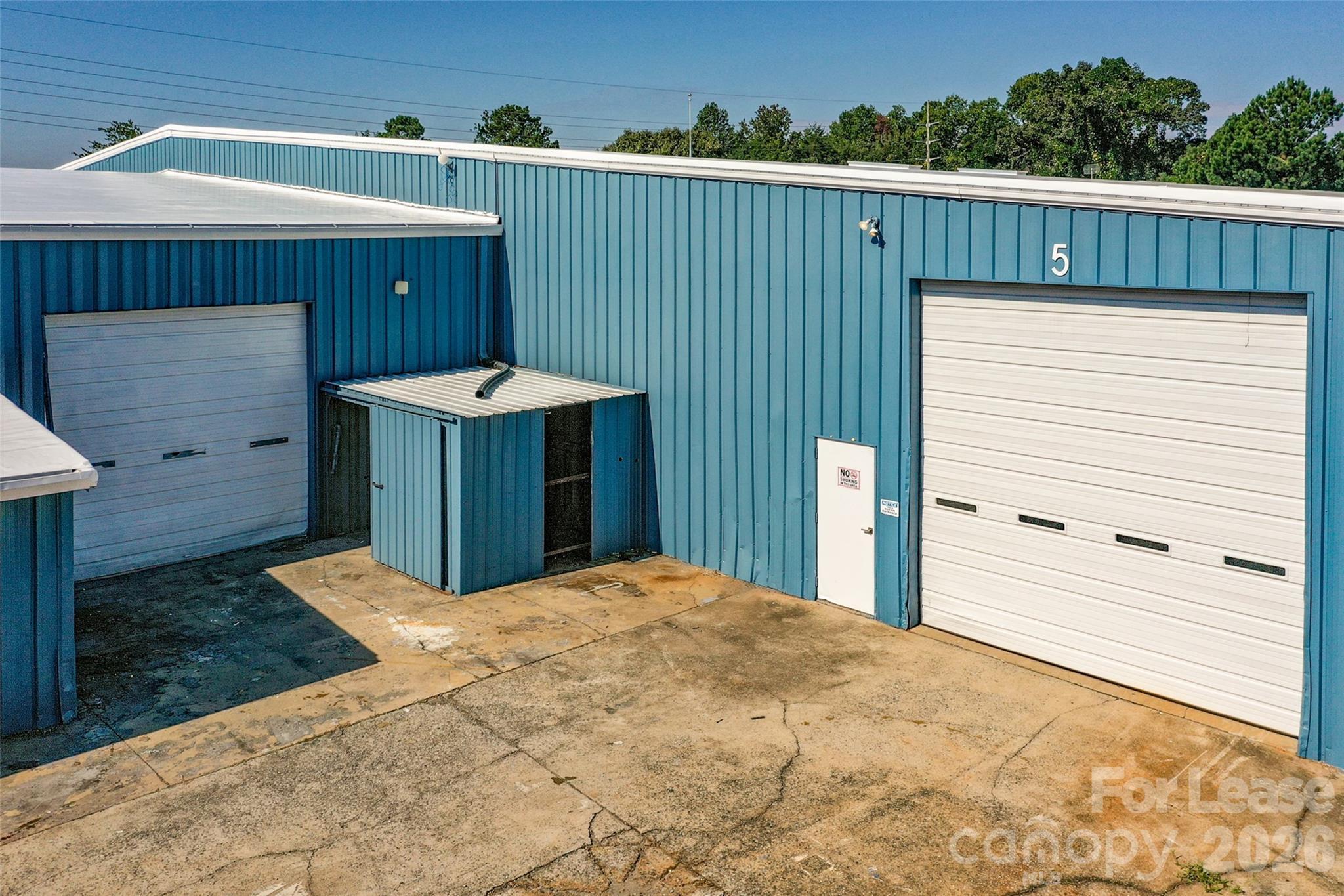 main property photo 7