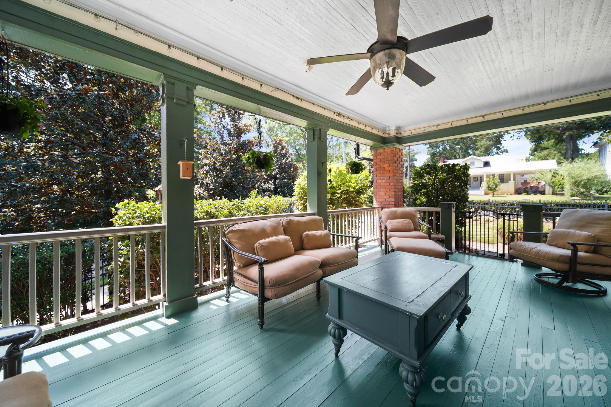 main property photo 35