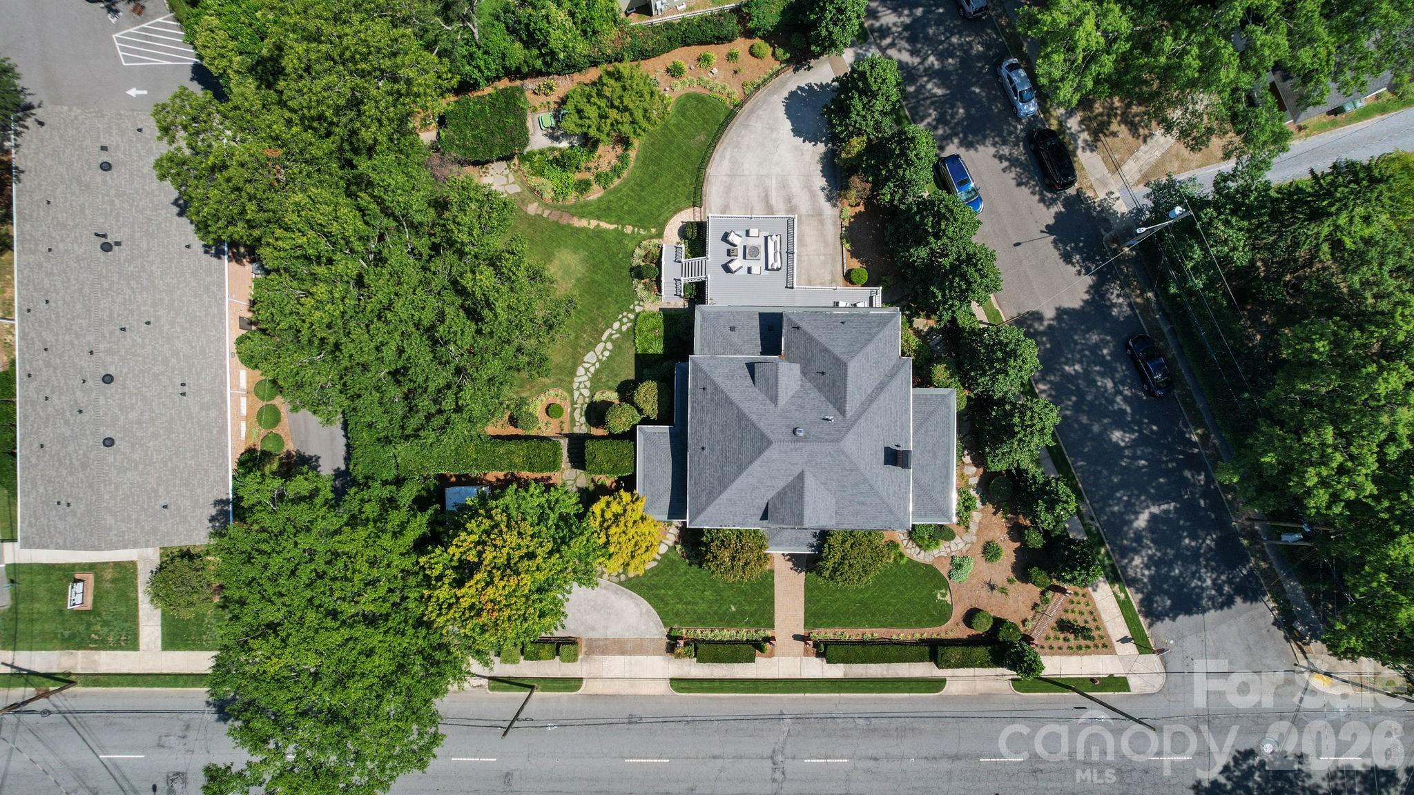 main property photo 43
