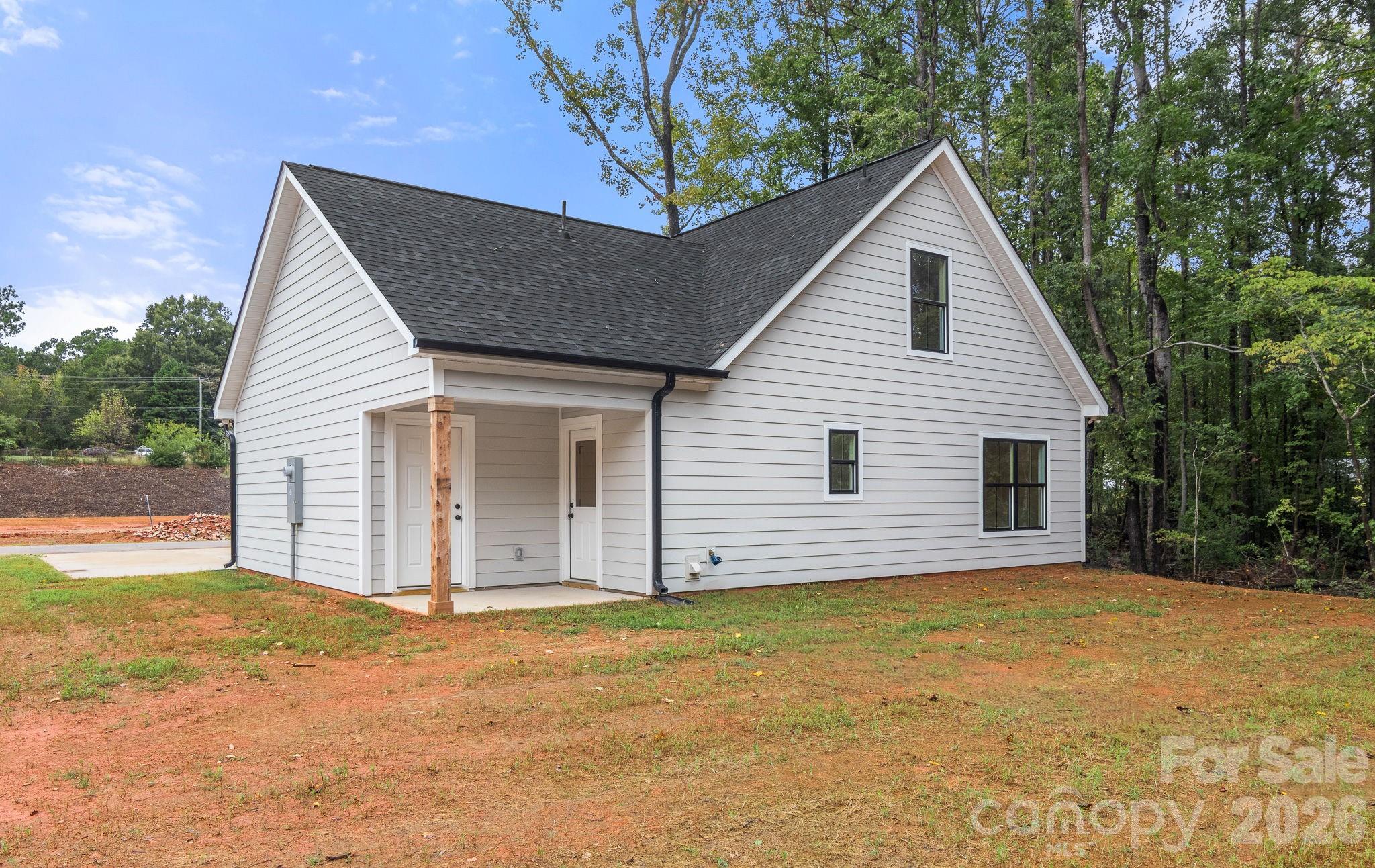 main property photo 29