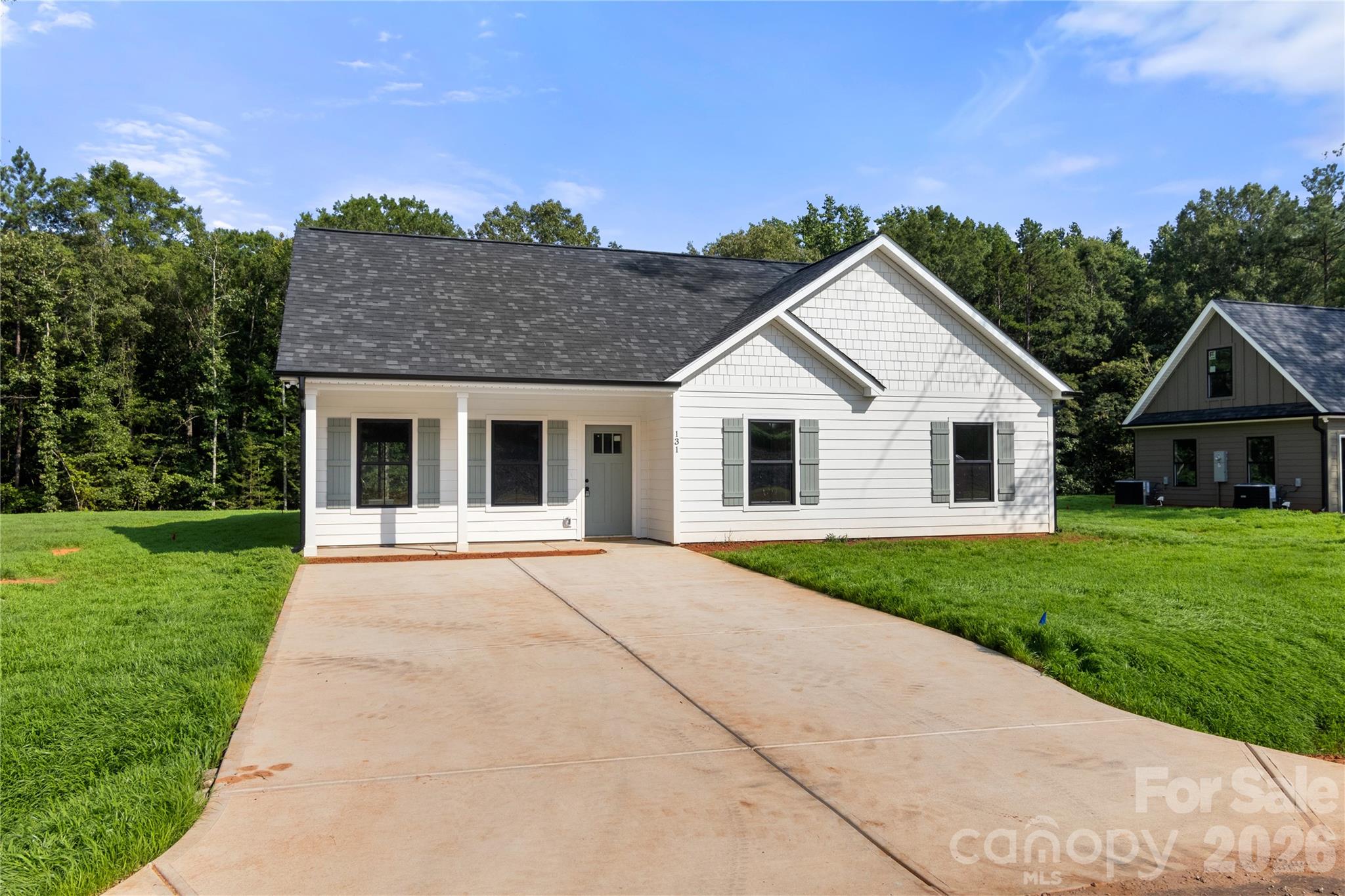 main property photo 0