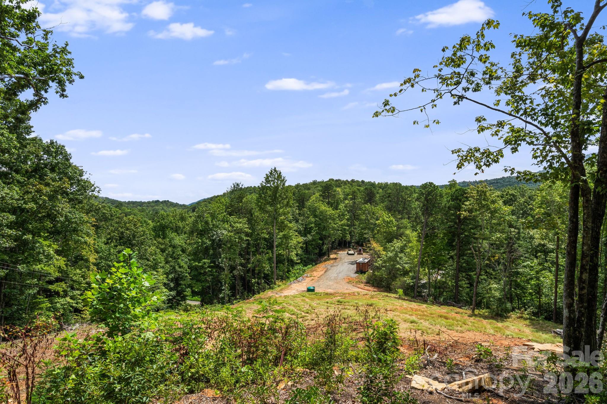 main property photo 10