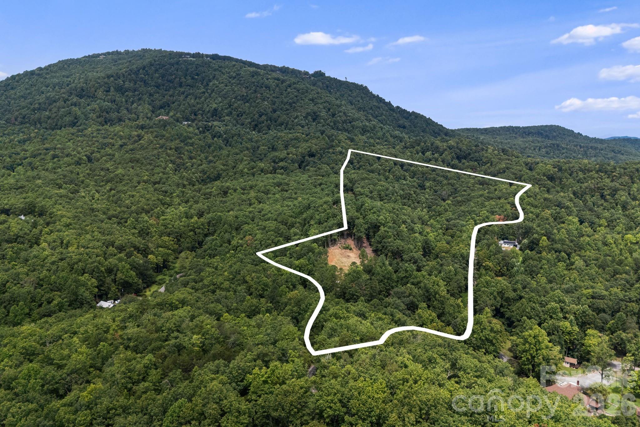 main property photo 23