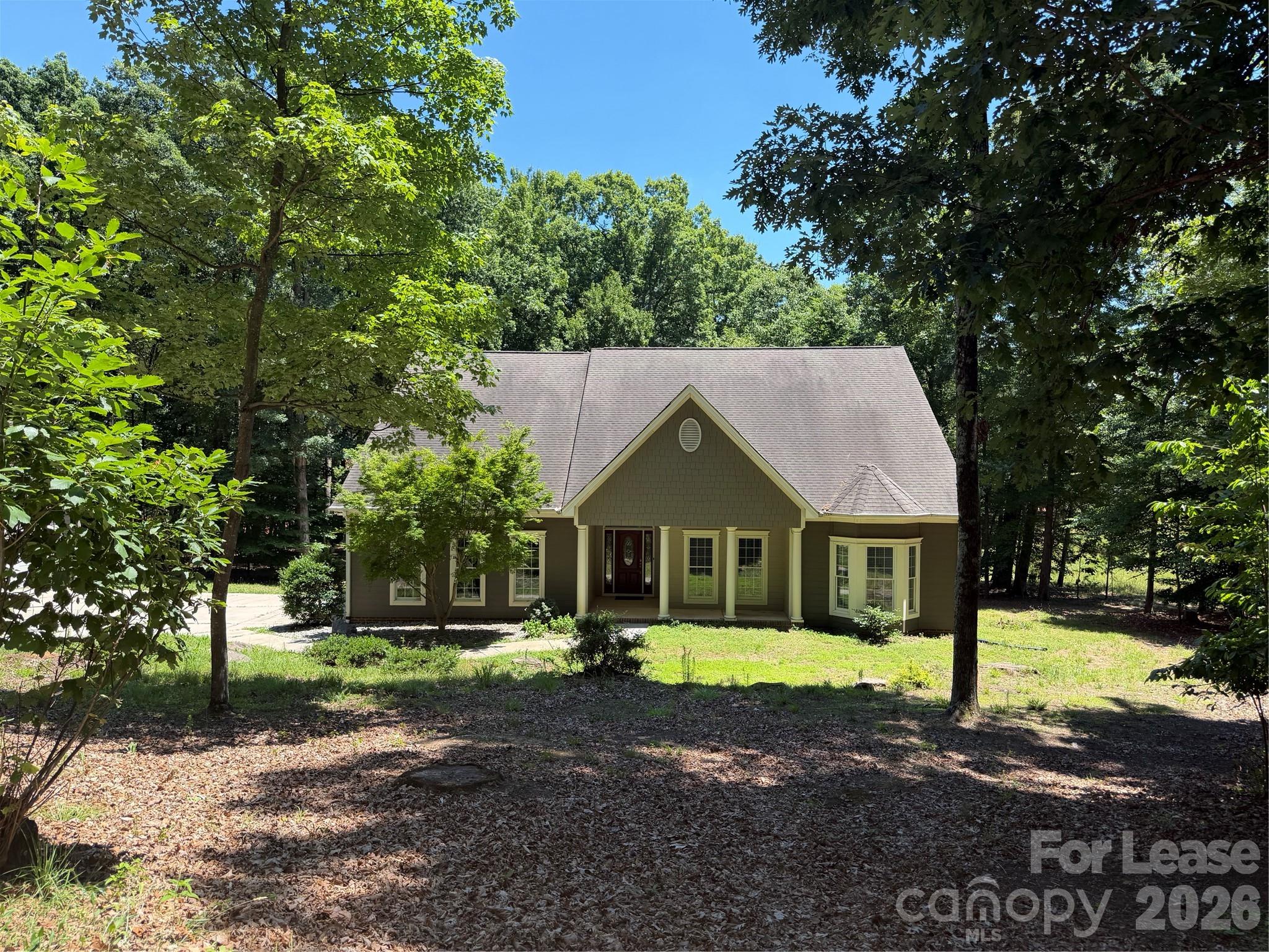 main property photo 0