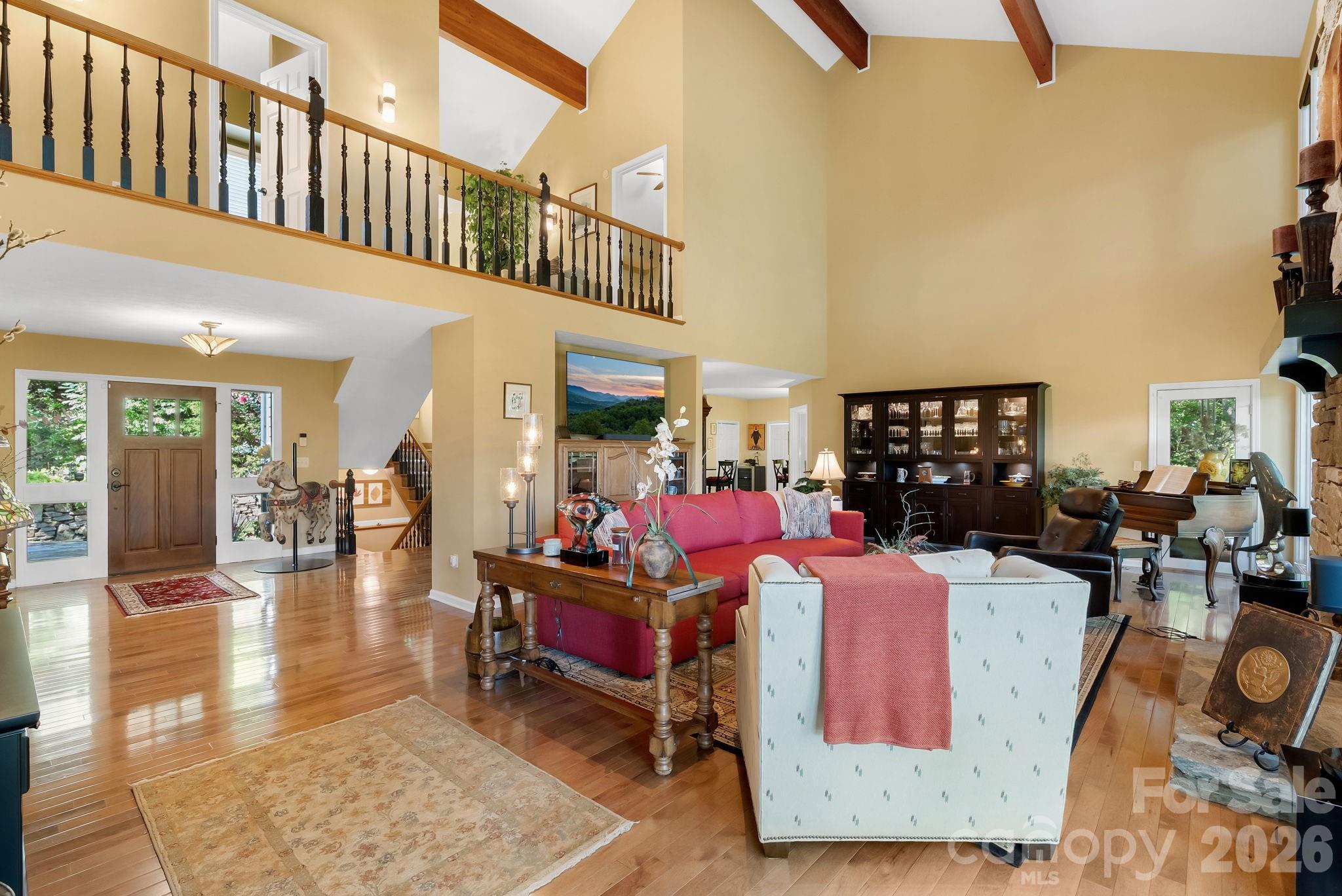 main property photo 6