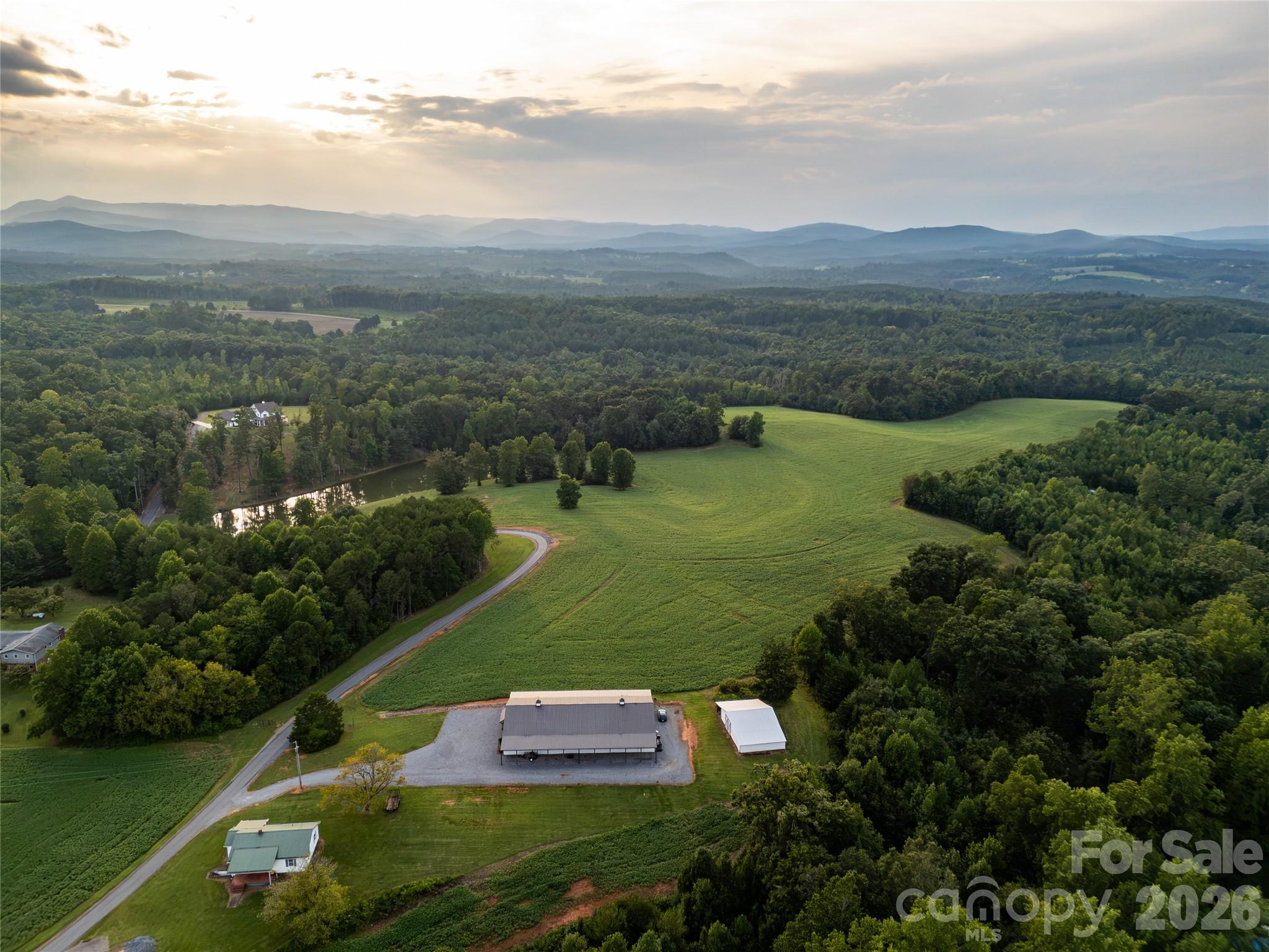 main property photo 16