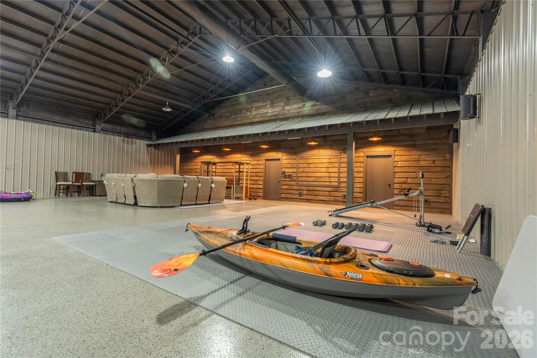 main property photo 47