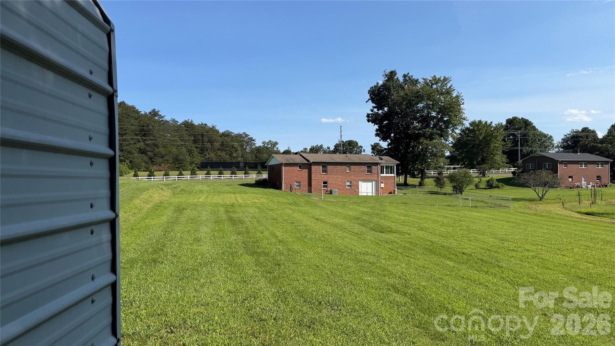 main property photo 18