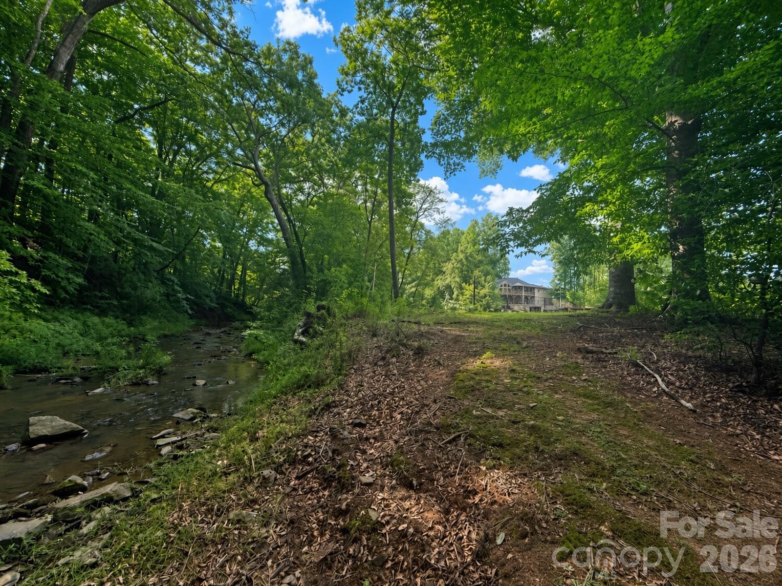 main property photo 25