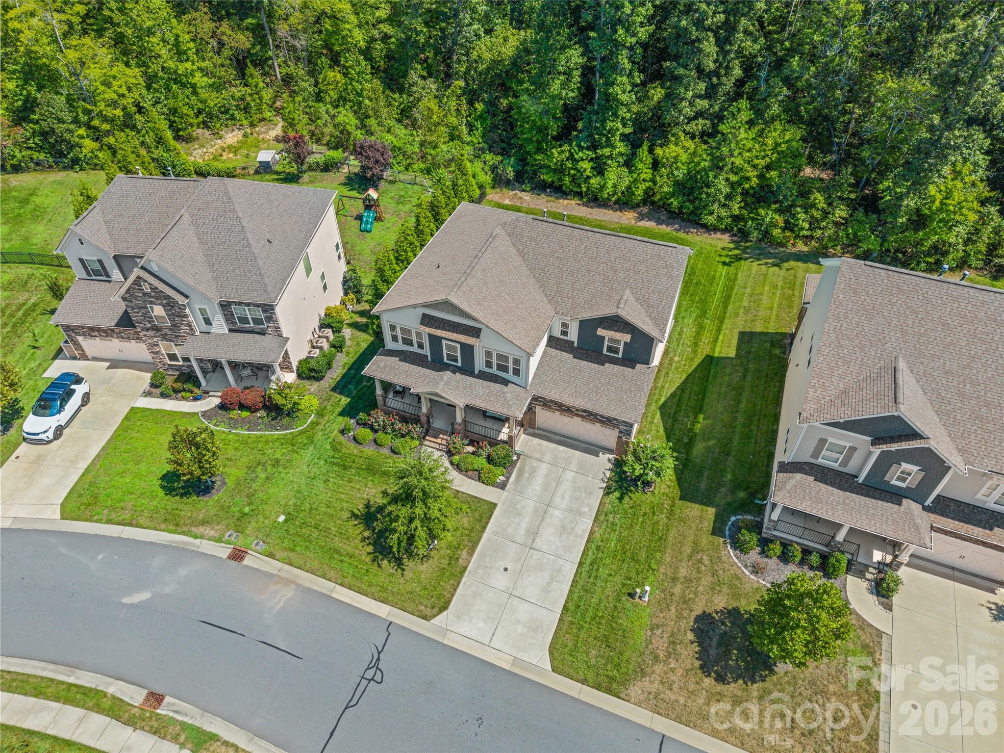 main property photo 41