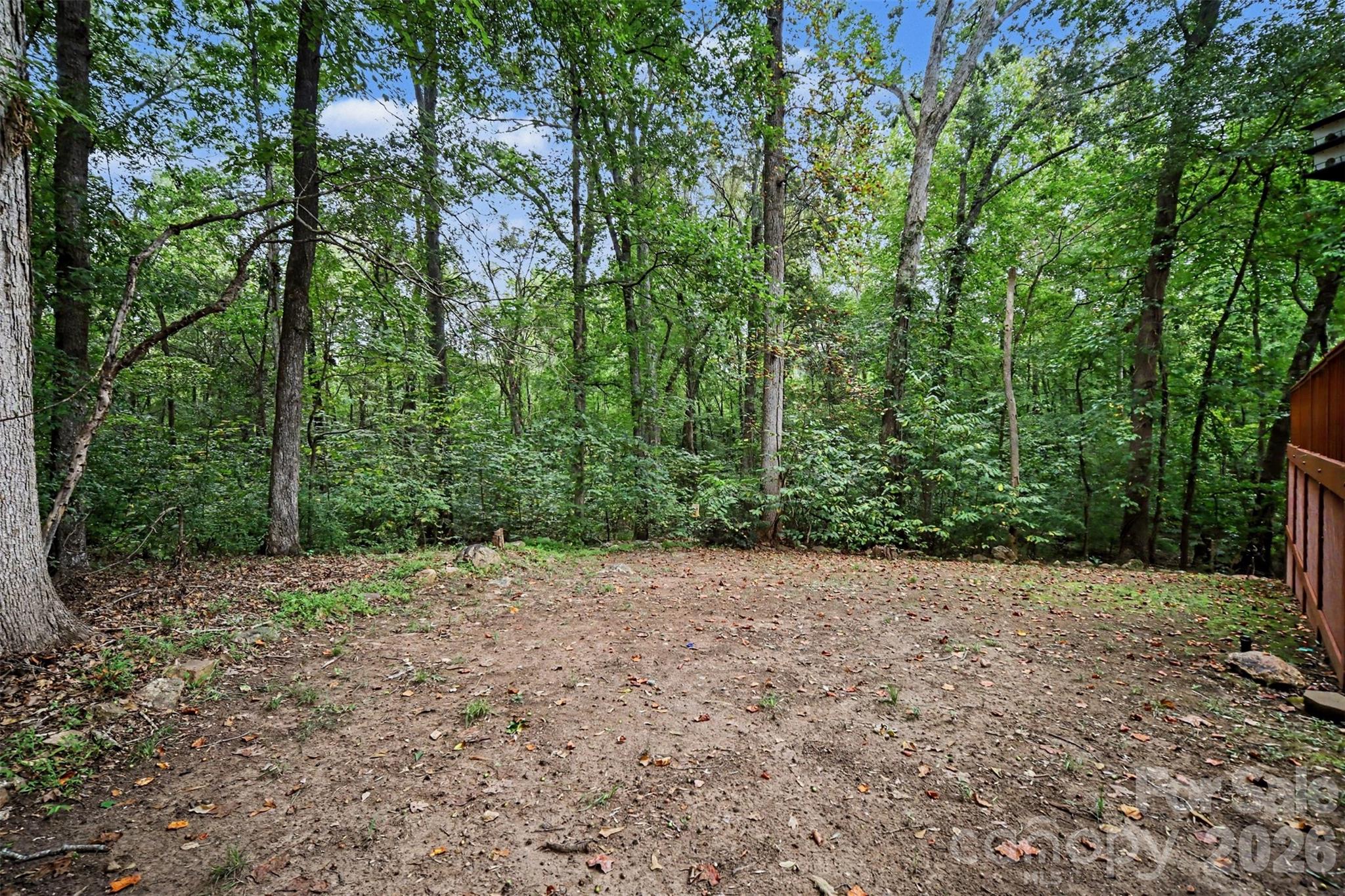 main property photo 40