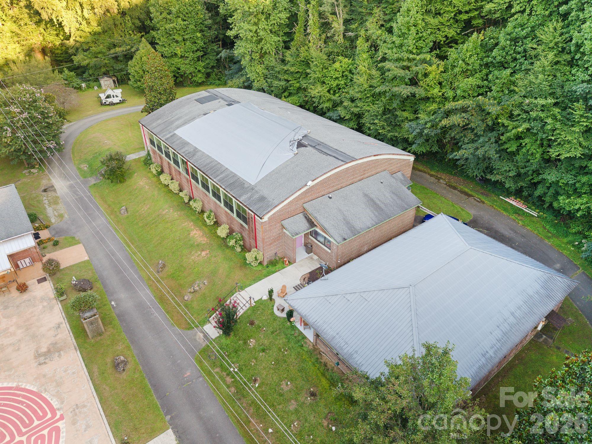 main property photo 43