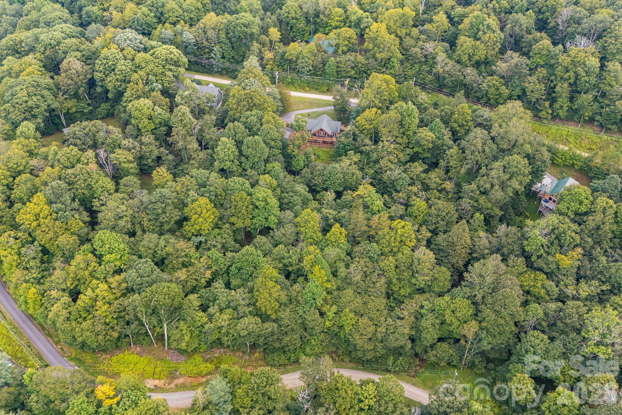 main property photo 40