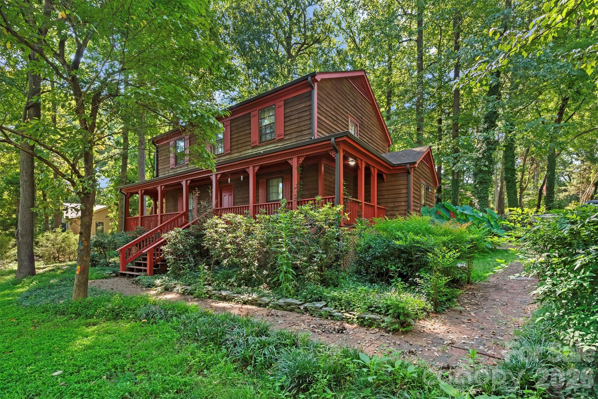 main property photo 1