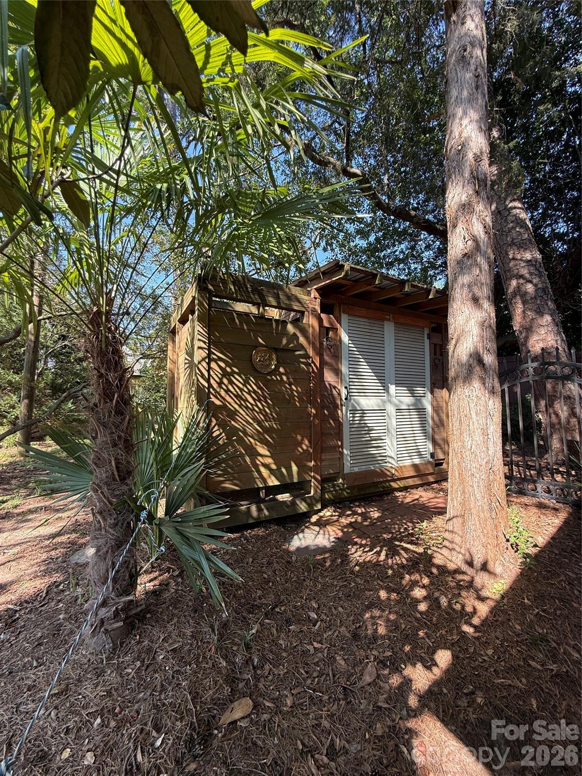 main property photo 20