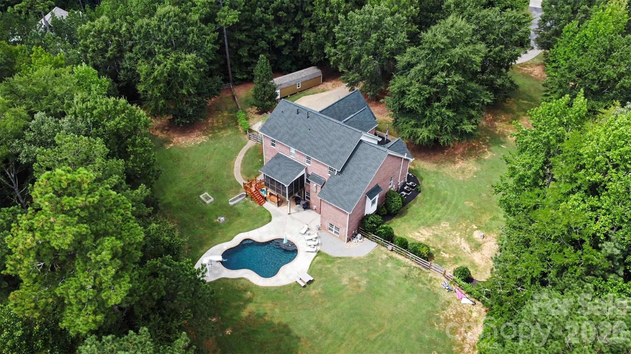 main property photo 43
