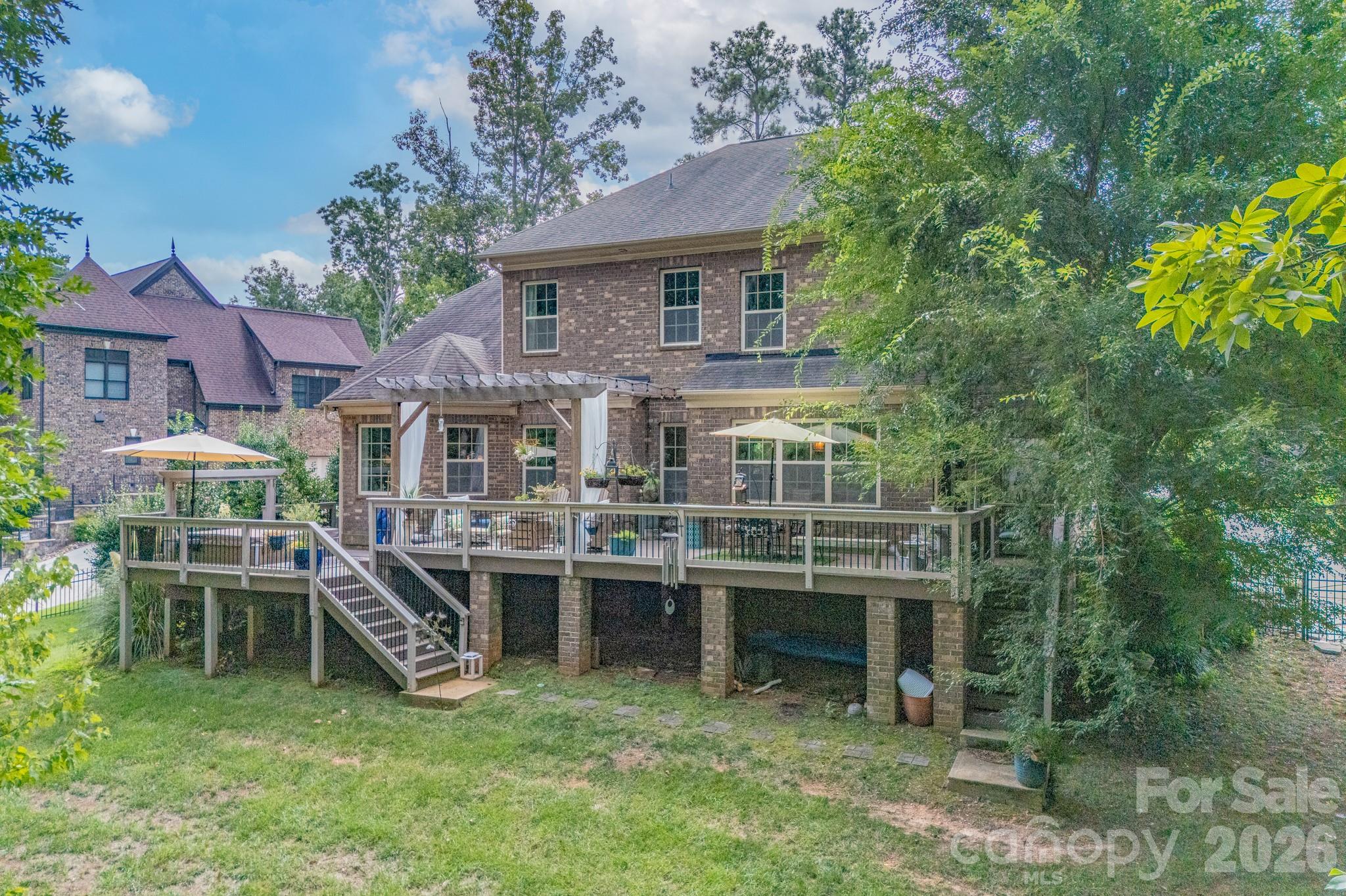 main property photo 33