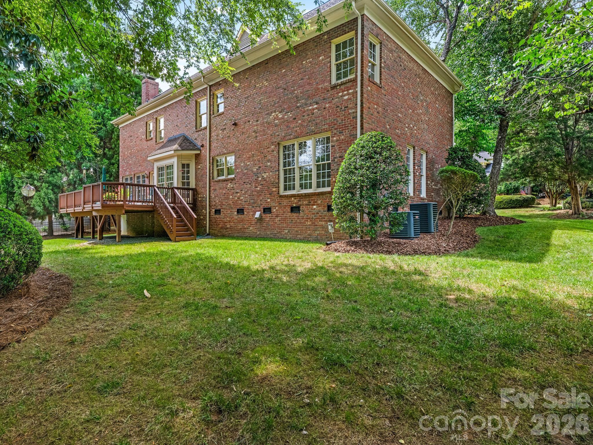 main property photo 29
