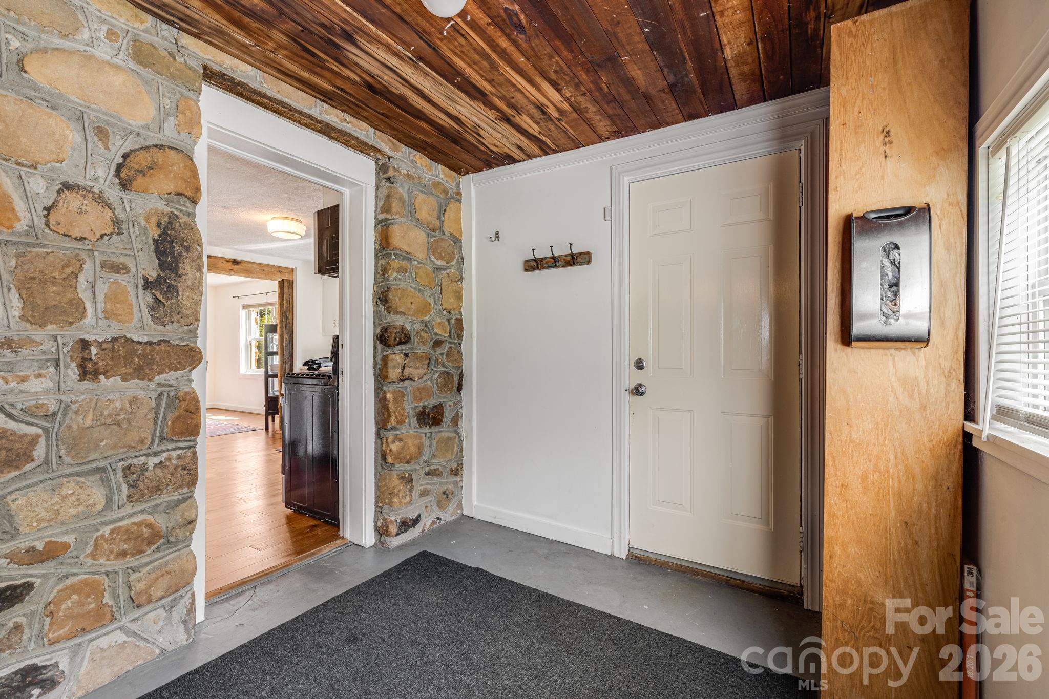 main property photo 36