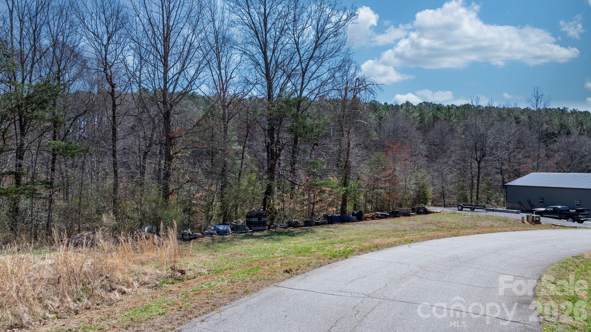 main property photo 18