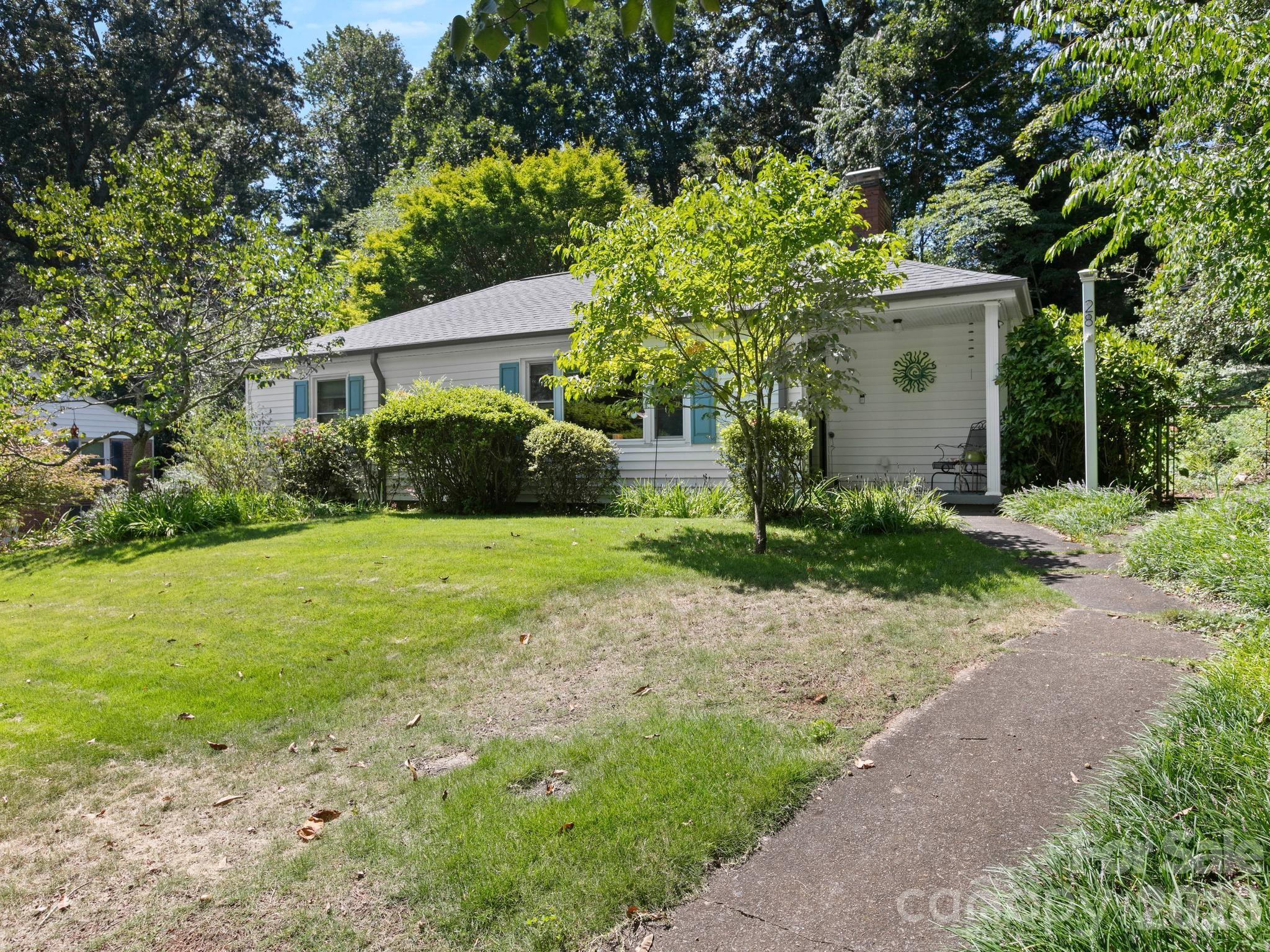 main property photo 32