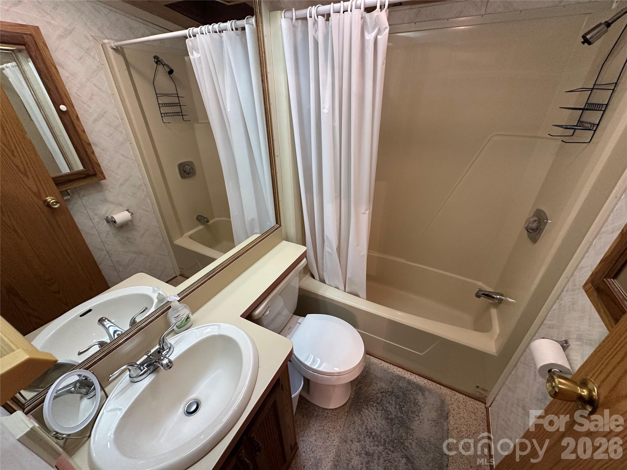 property viewer photo 20