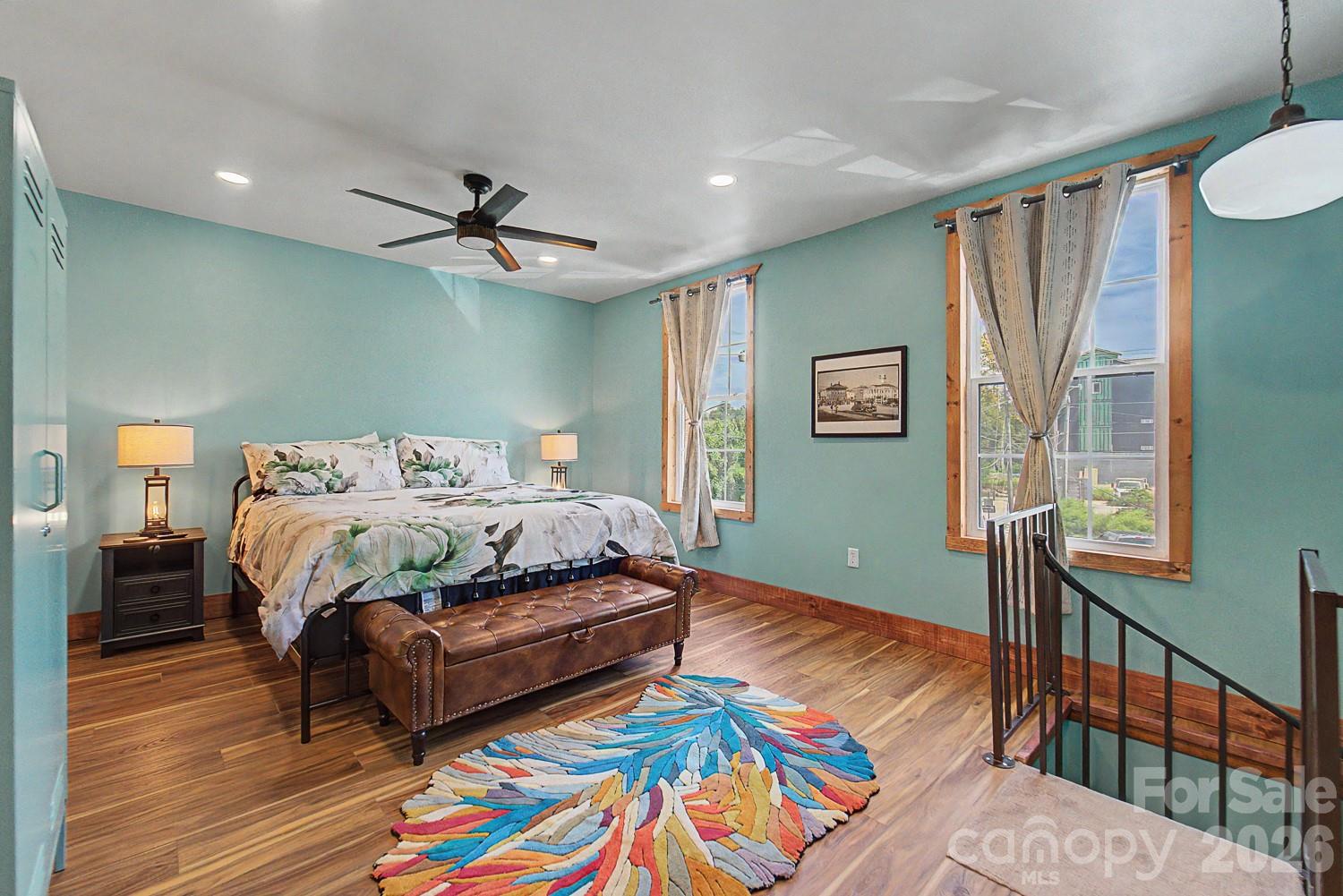 main property photo 34