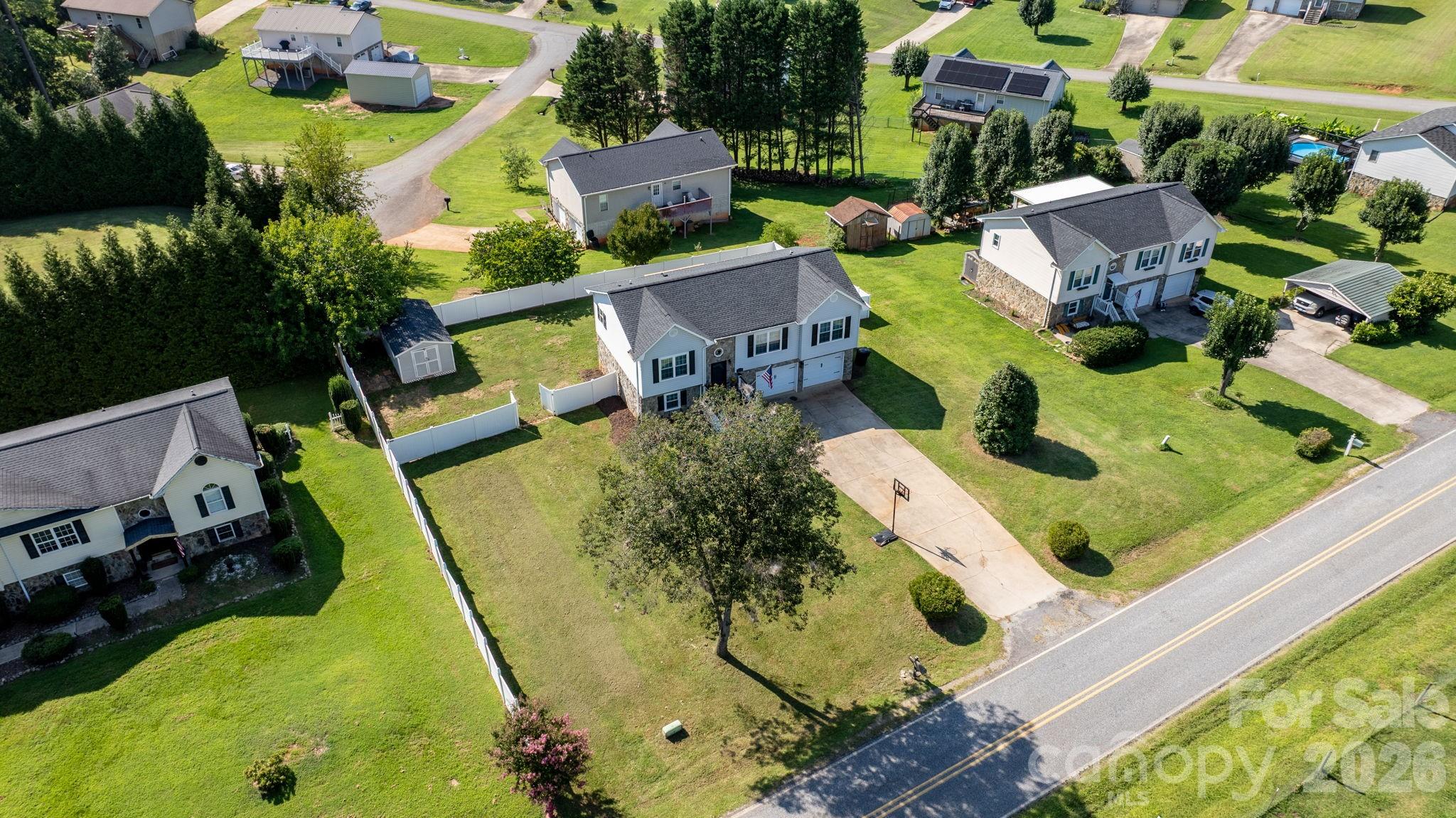main property photo 32