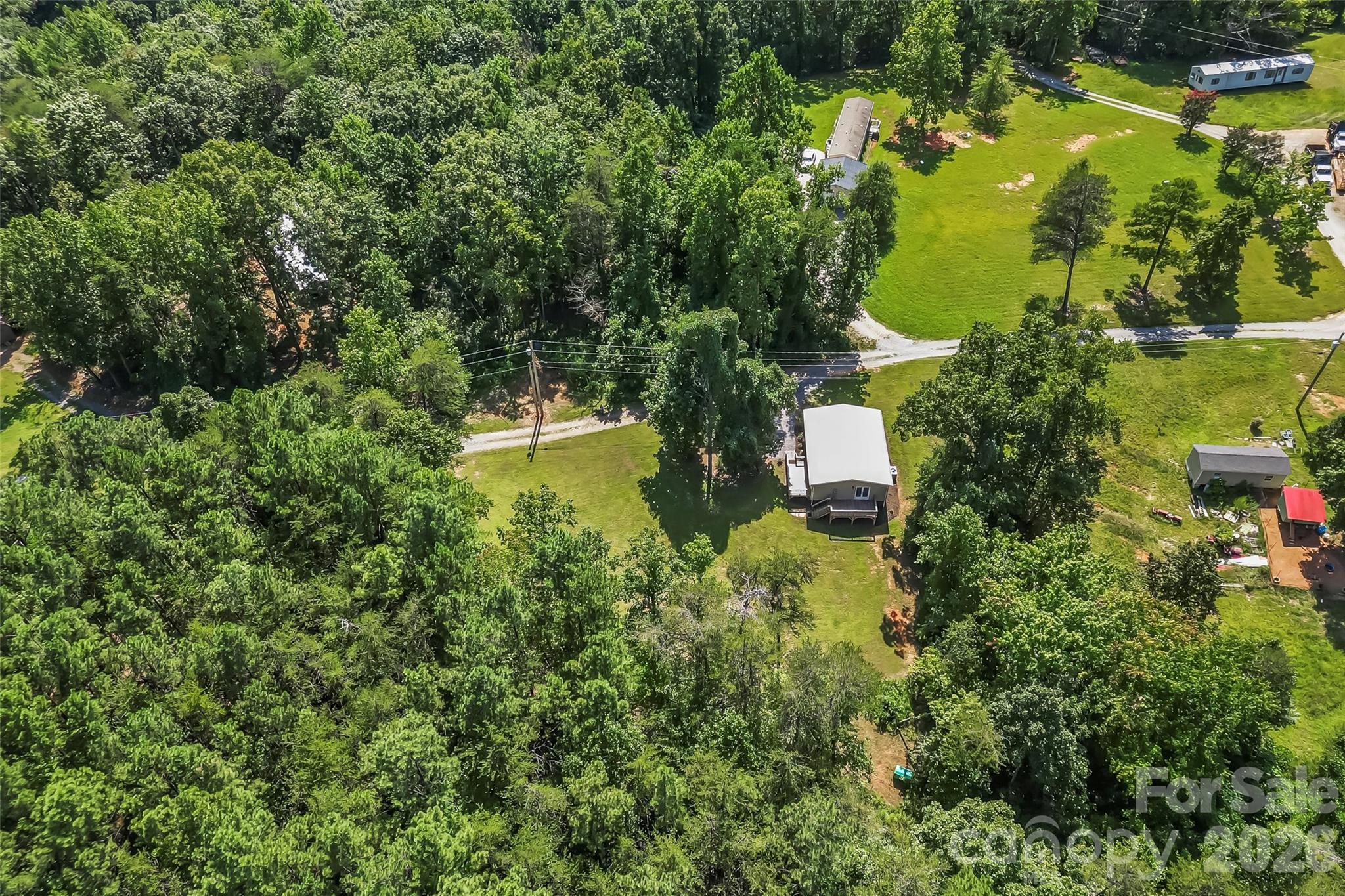 main property photo 23