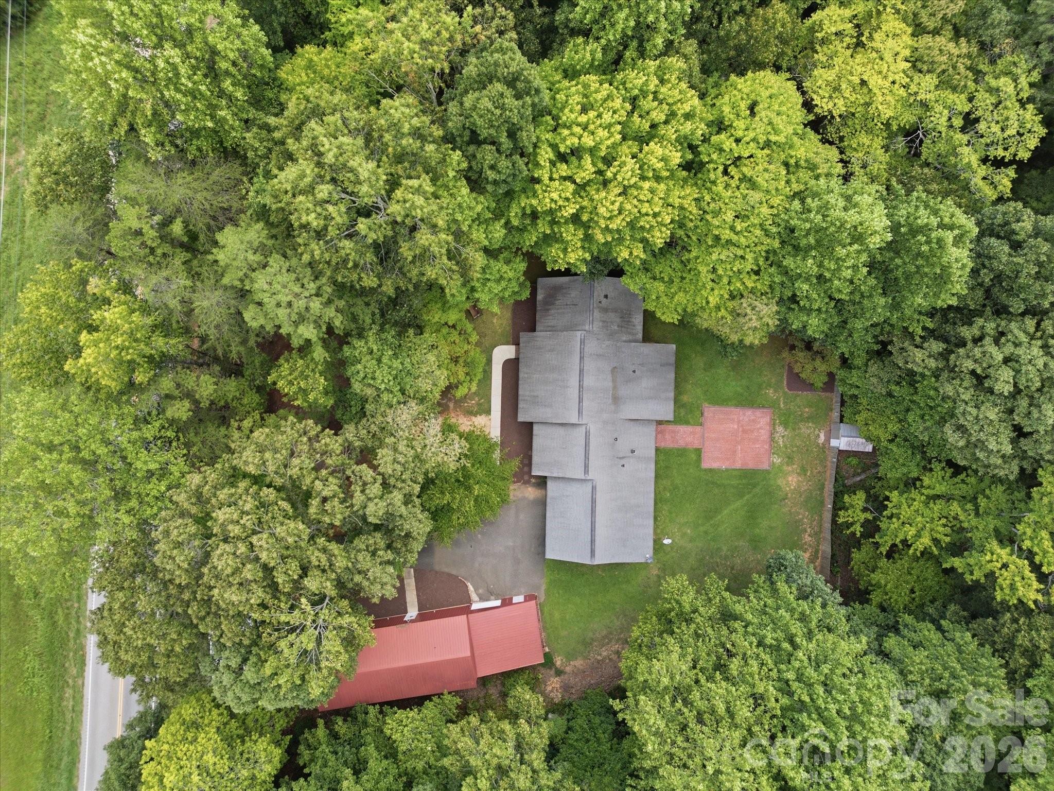 main property photo 39