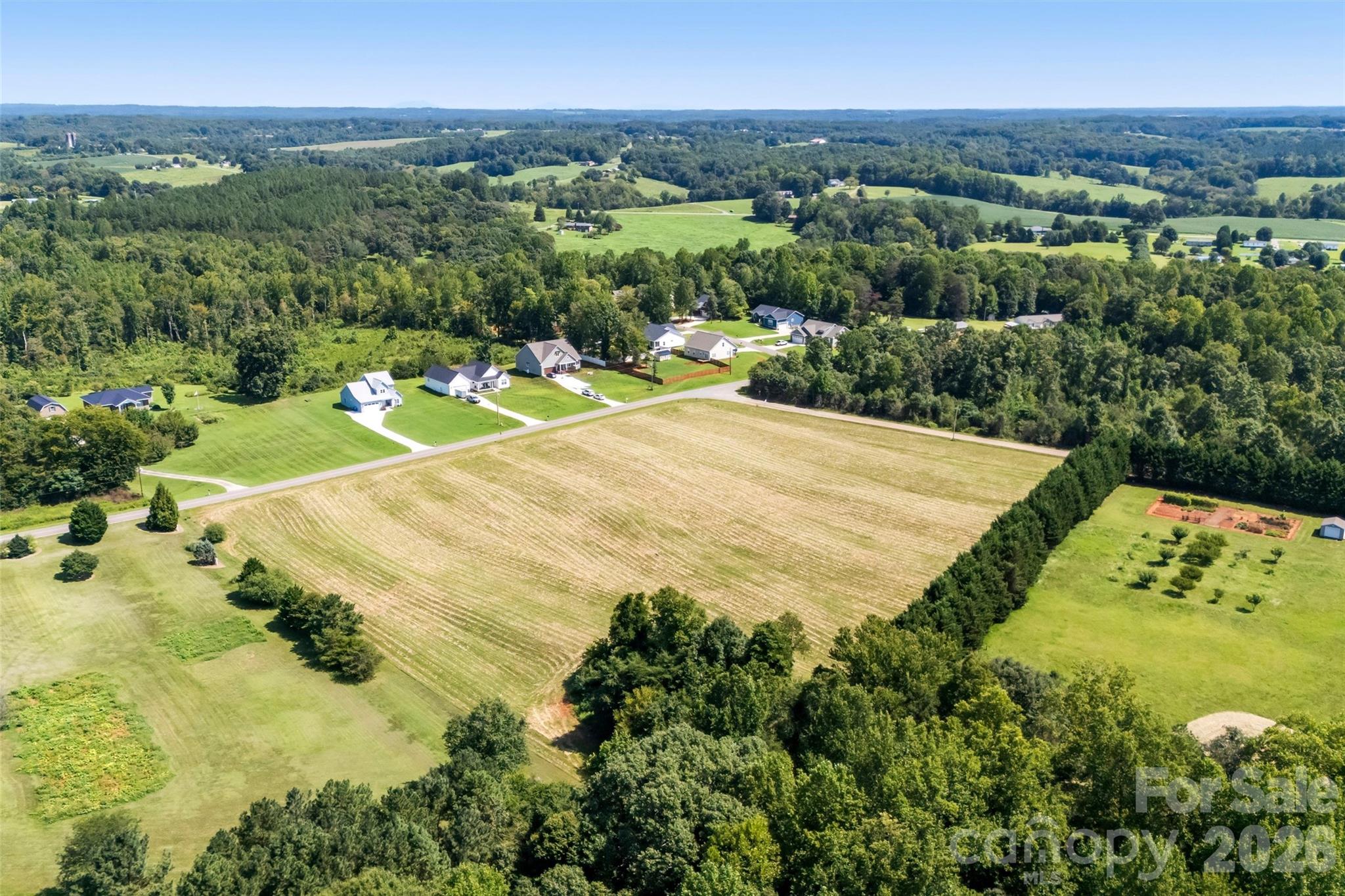 main property photo 10