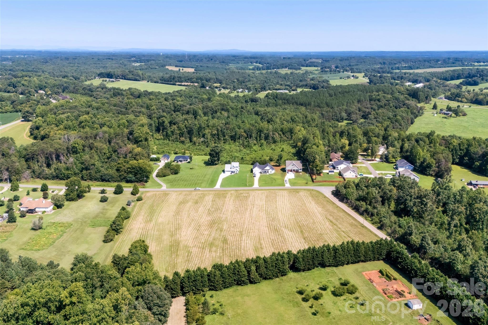 main property photo 6