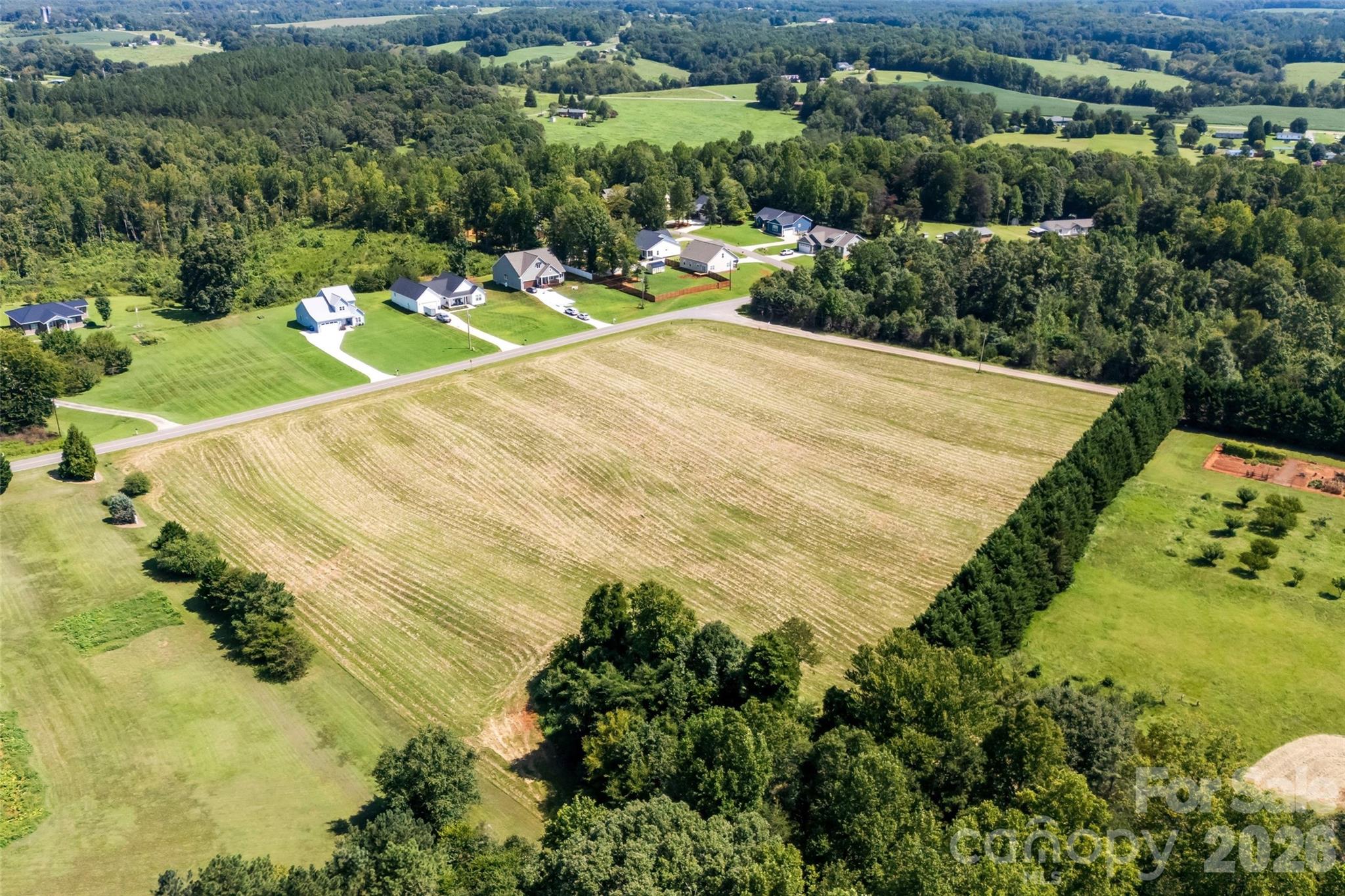 main property photo 8