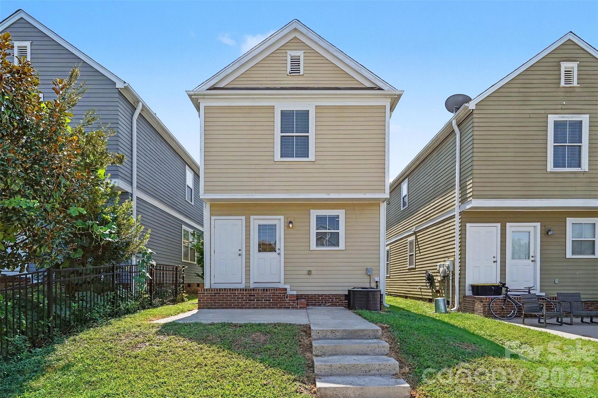 main property photo 20