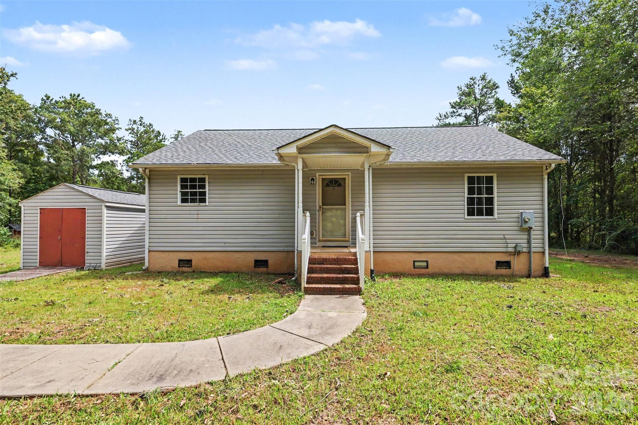 main property photo 0