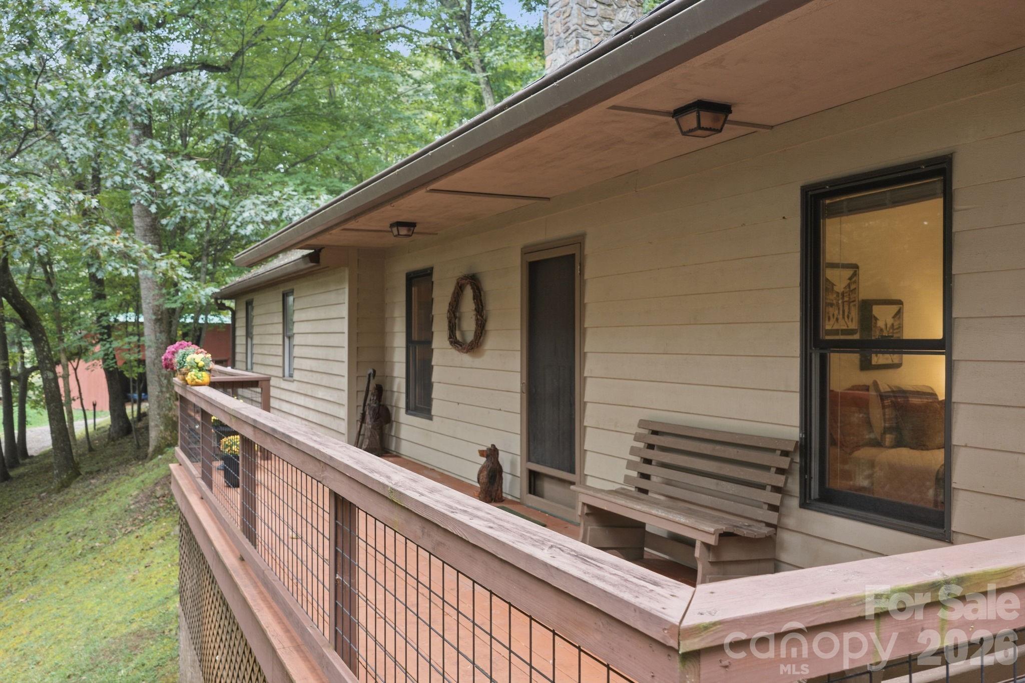 main property photo 30