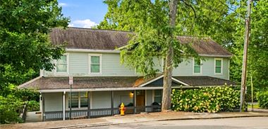 image of property with 4 Bed | 4 Bath | 2,082 Sqft