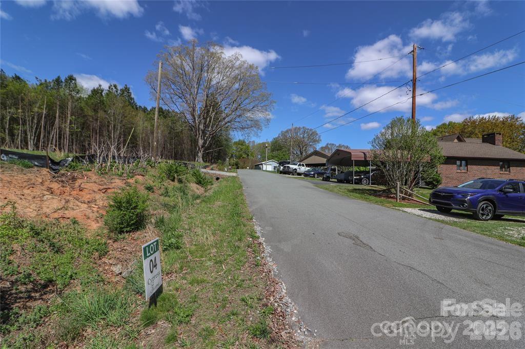 main property photo 17
