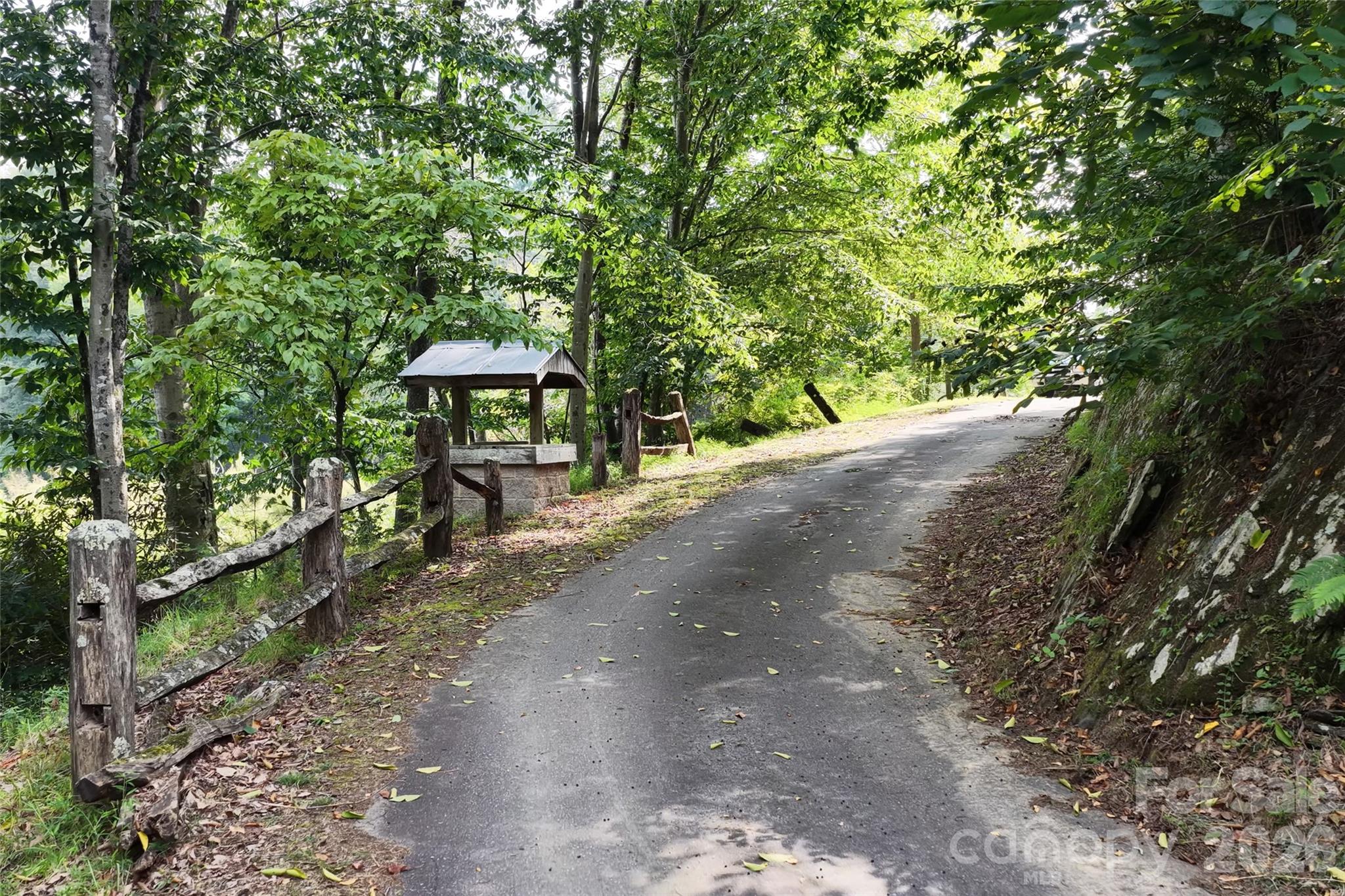 main property photo 35