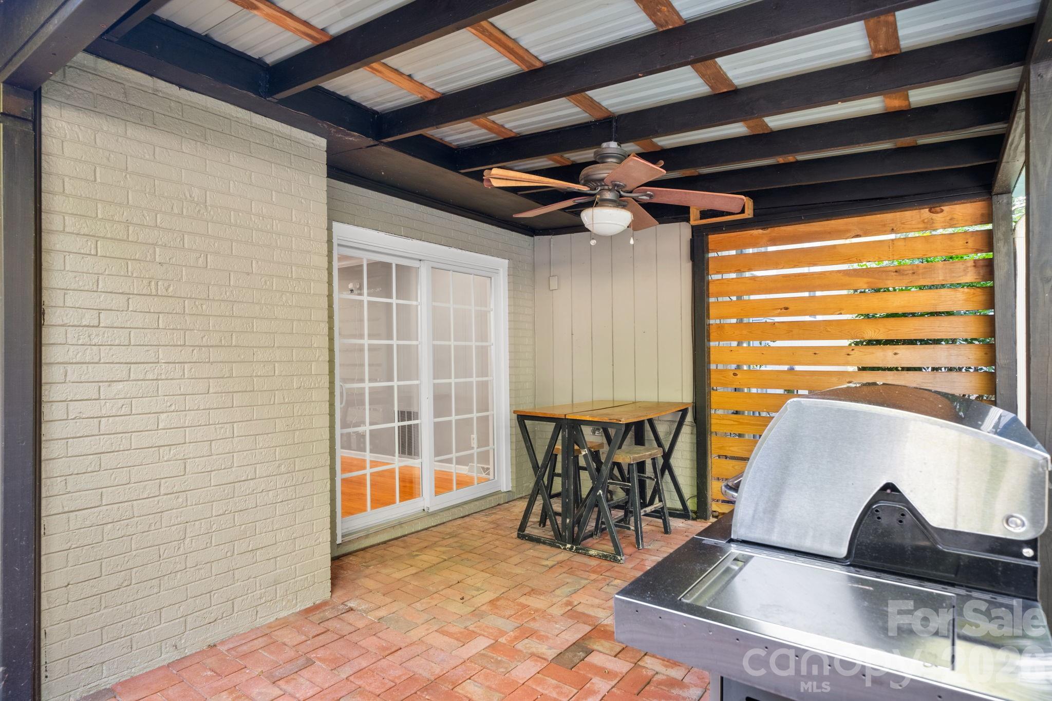 main property photo 41