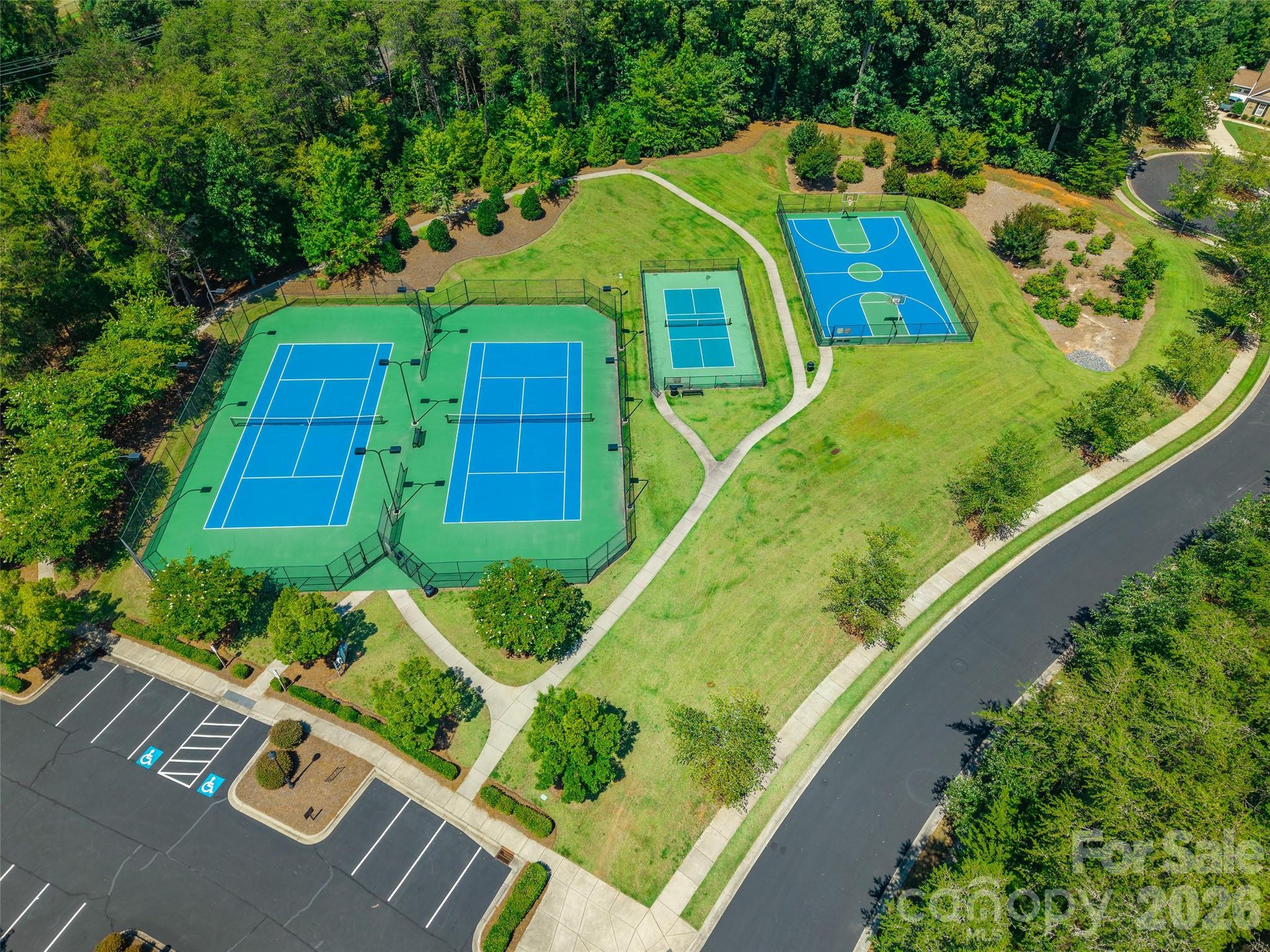 main property photo 31