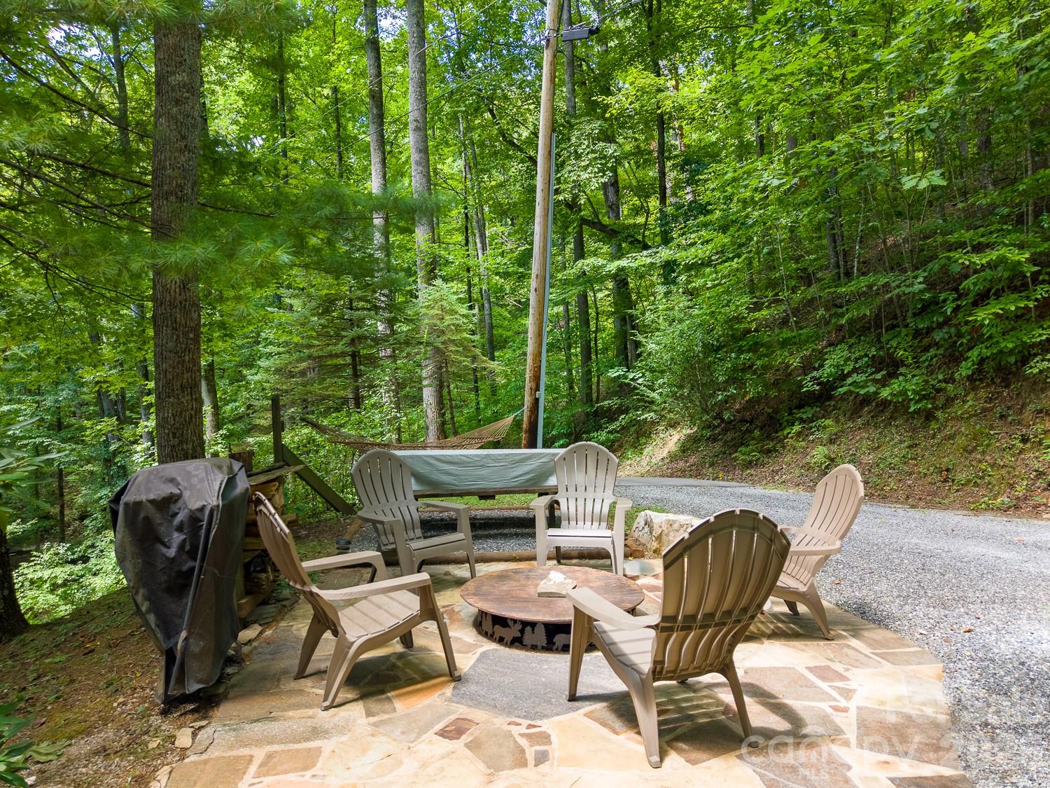 main property photo 35
