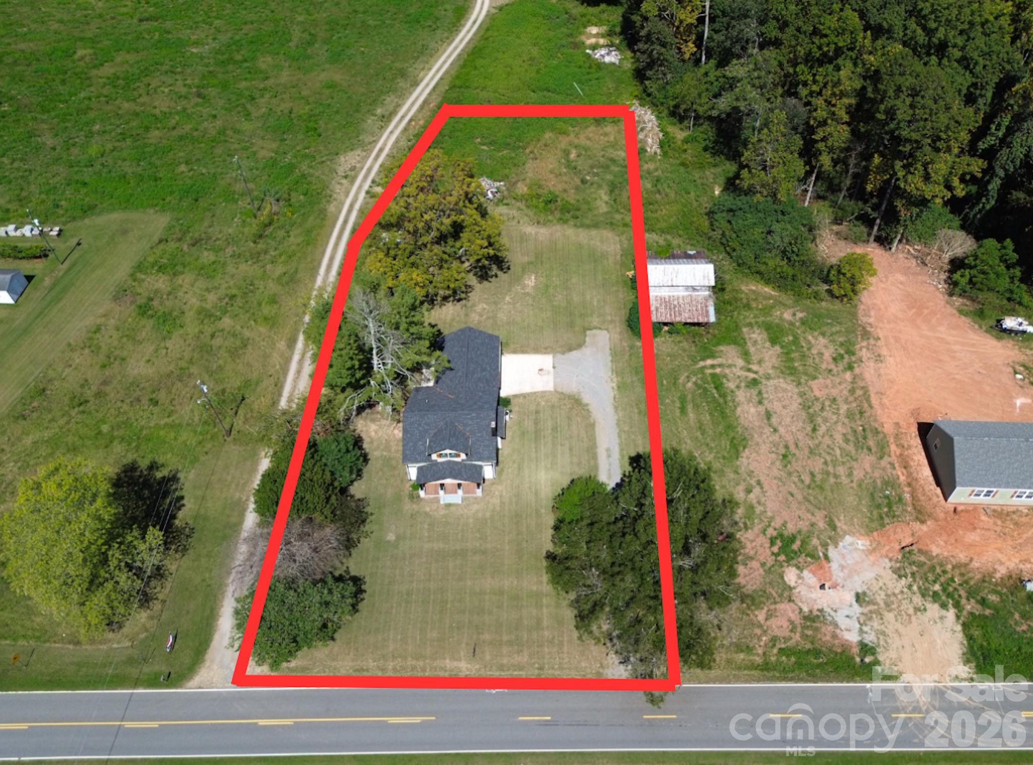 main property photo 4